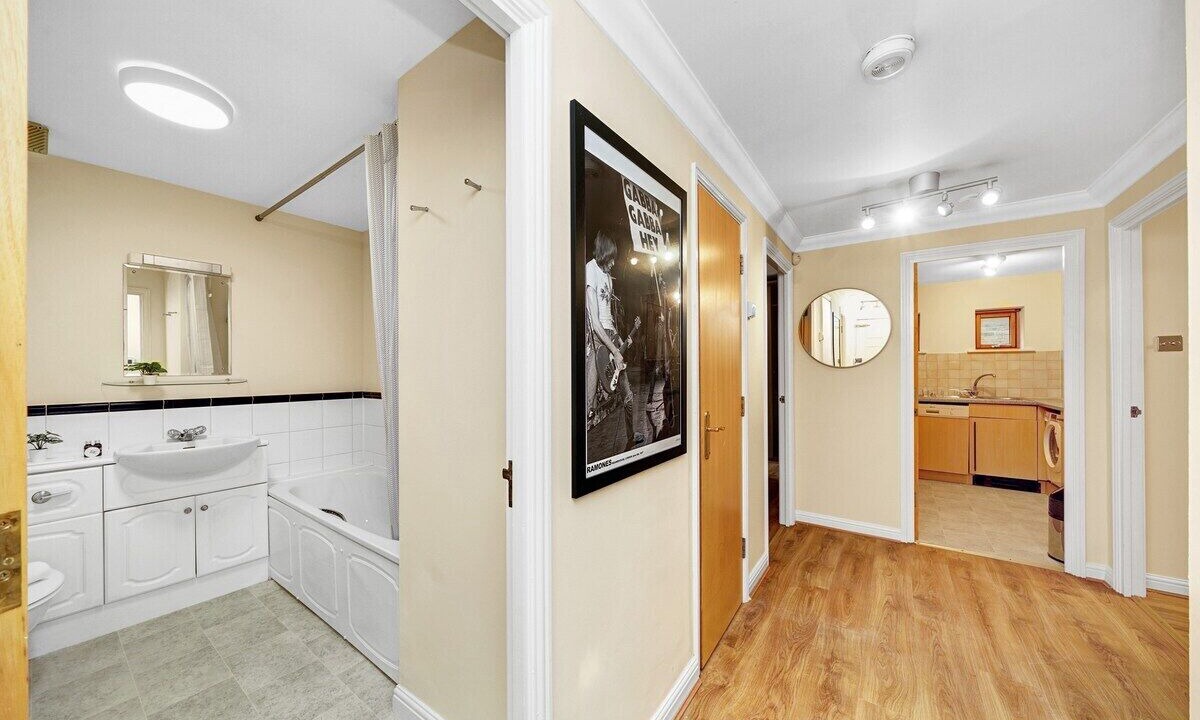 Photo of Kitchen in Island Gardens
