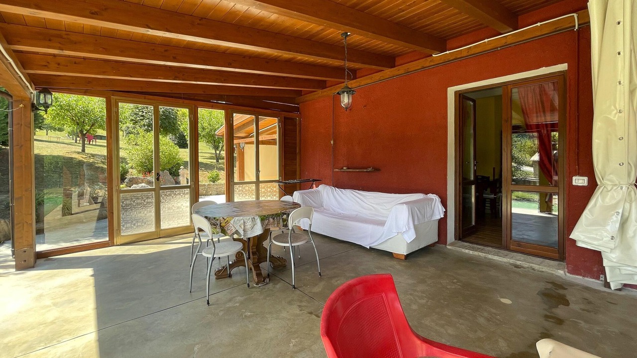 Photo of Outdoor in Urbania