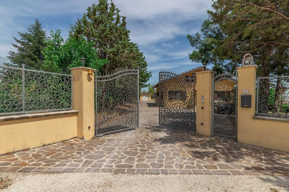 Photo of Outdoor in Urbisaglia