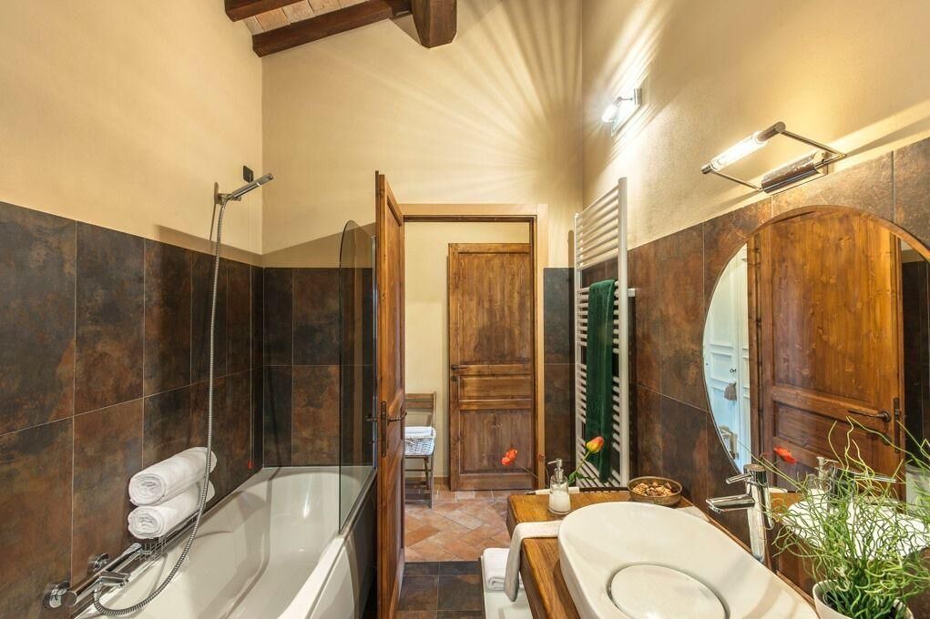 Photo of Bathroom in Acqualagna