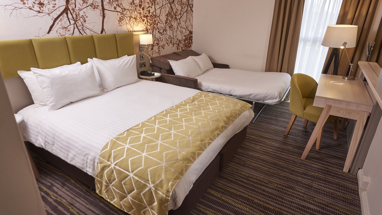 Photo of Bedroom in Flore