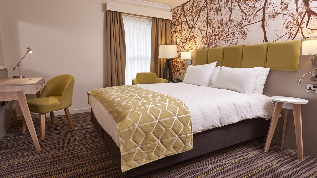 Photo of Bedroom in Flore
