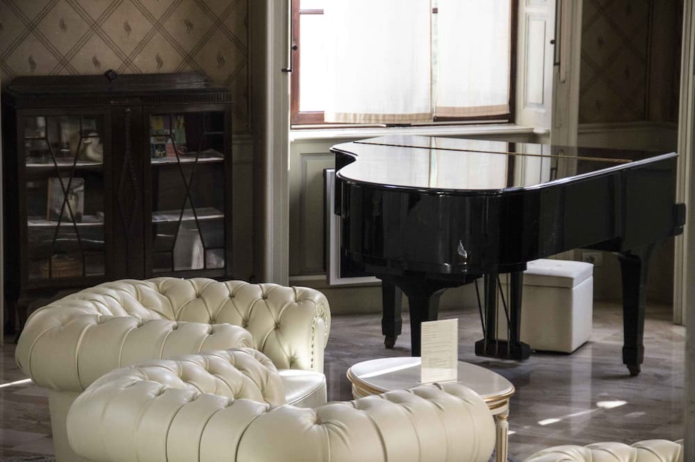 Photo of Others in Rodigo