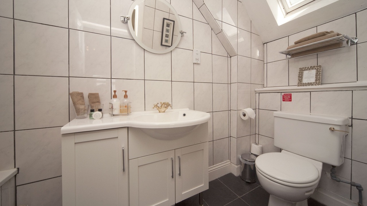 Photo of Bathroom in Arduaine