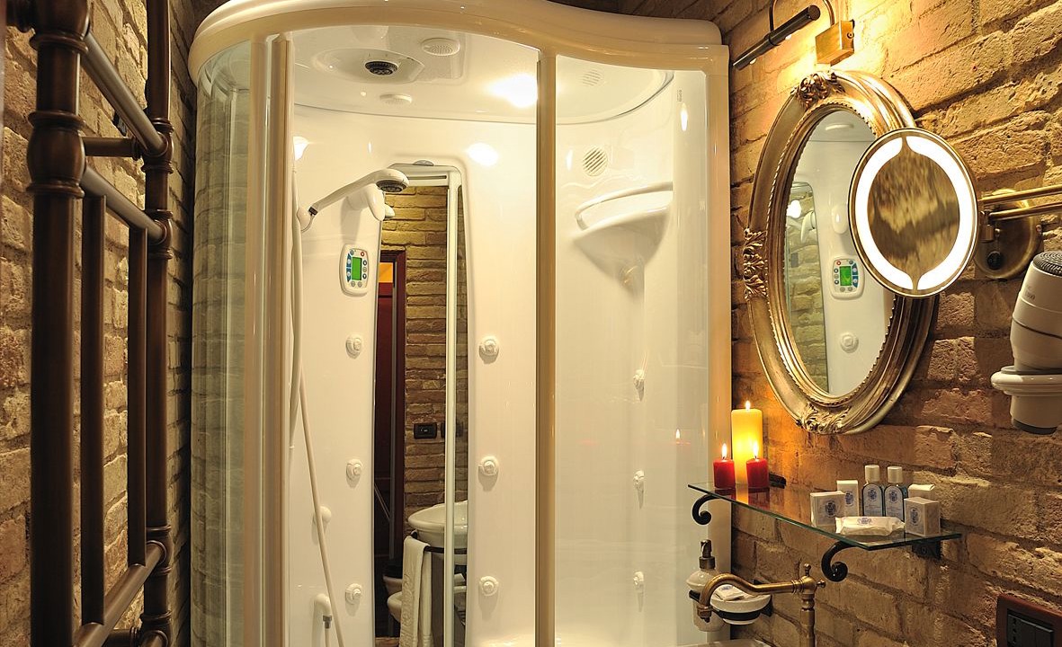 Photo of Bathroom in Urbino
