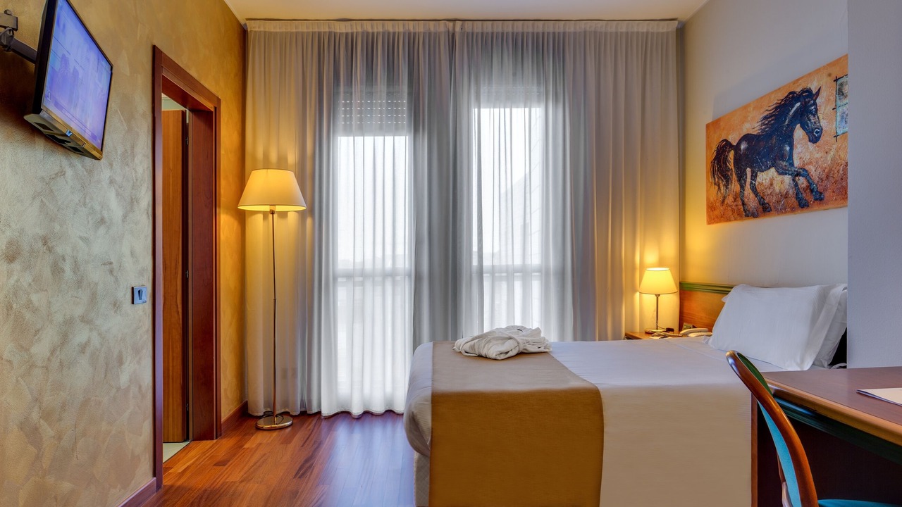 Photo of Bedroom in Certosa