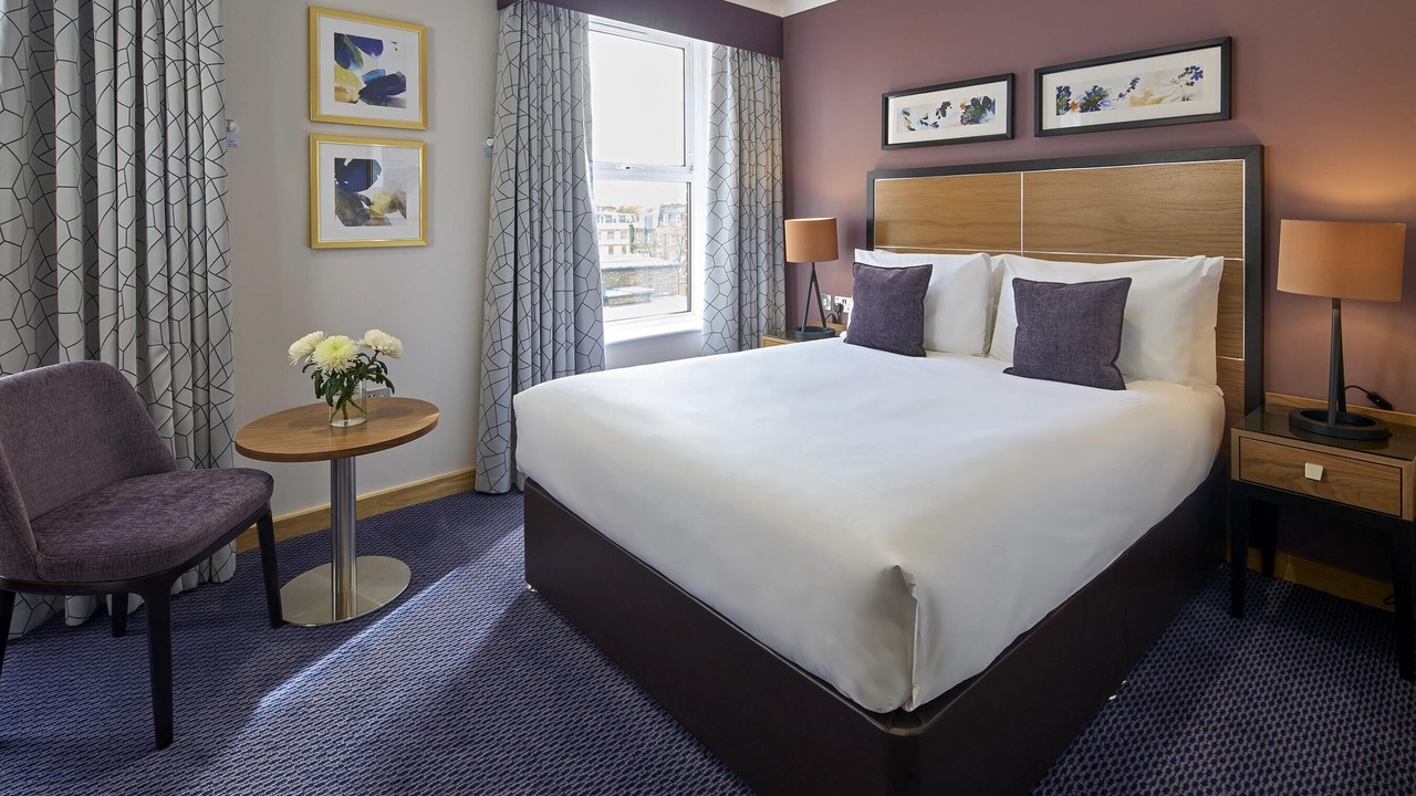 Photo of Bedroom in Brompton & Hans Town