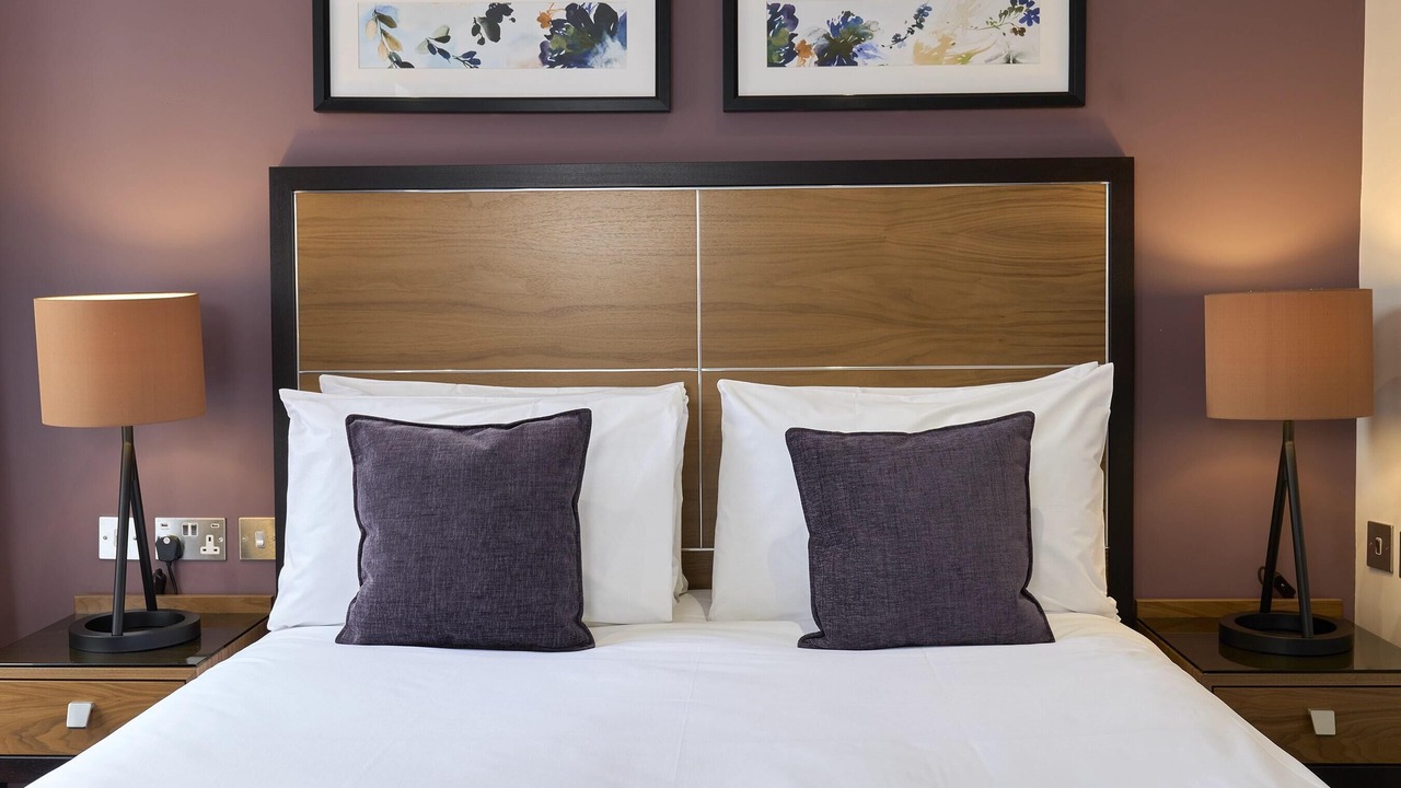Photo of Bedroom in Brompton & Hans Town