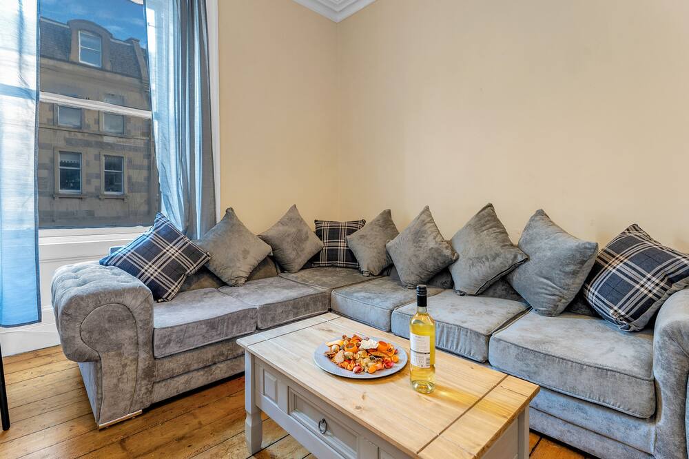 Photo of Livingroom in Leith