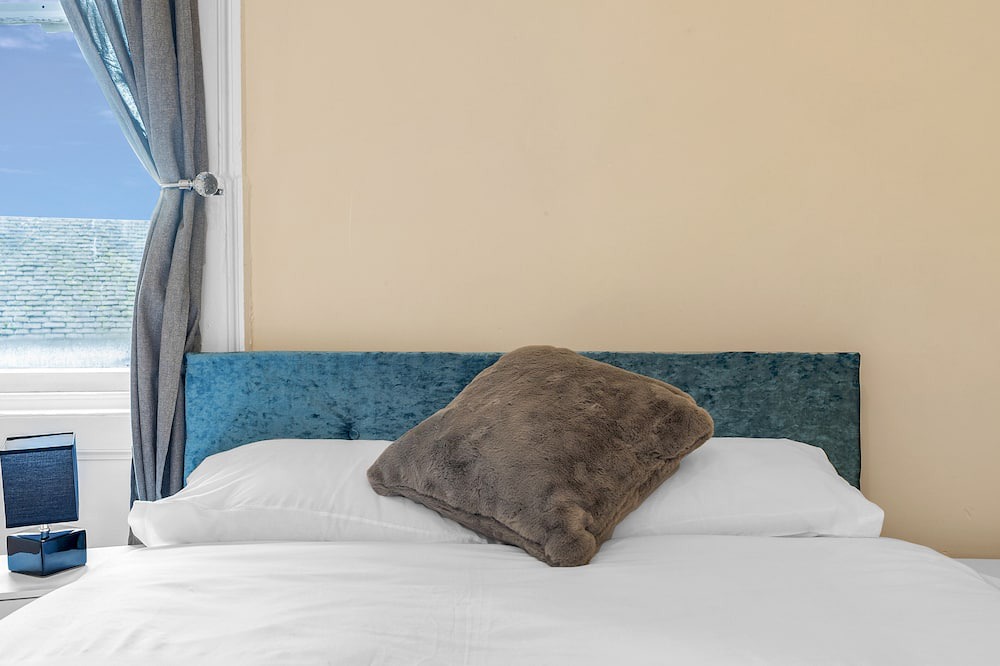 Photo of Bedroom in Leith