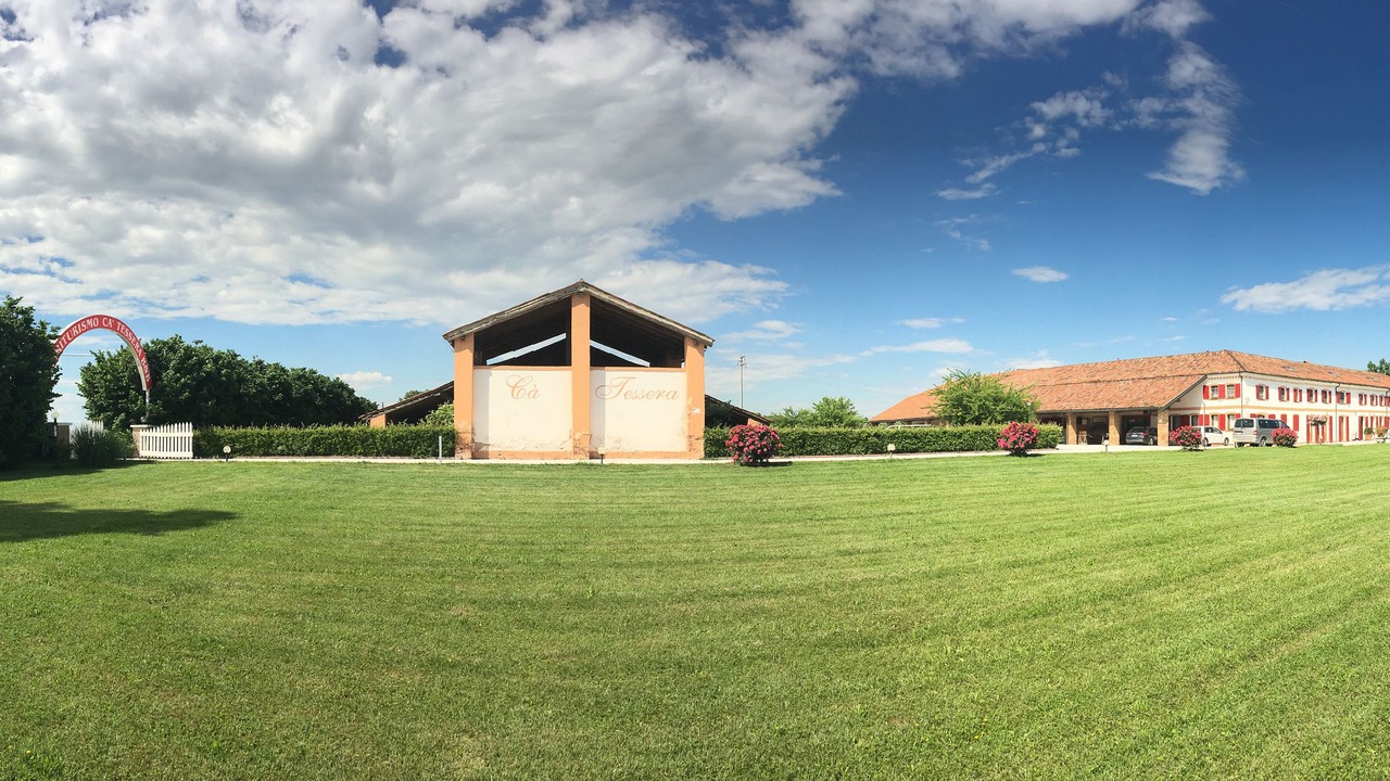 Photo of Outdoor in Tessera