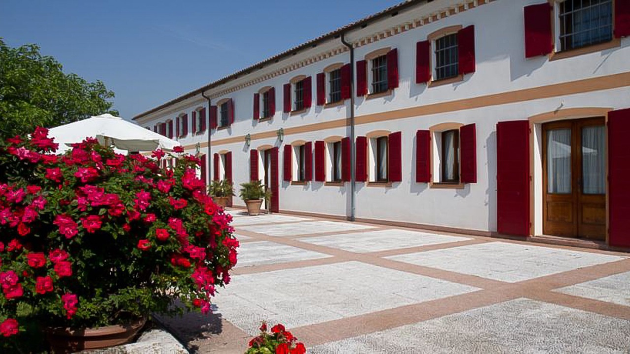 Photo of Outdoor in Tessera