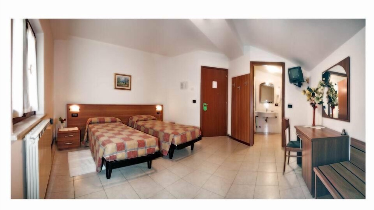 Photo of Bedroom in Darfo Boario Terme