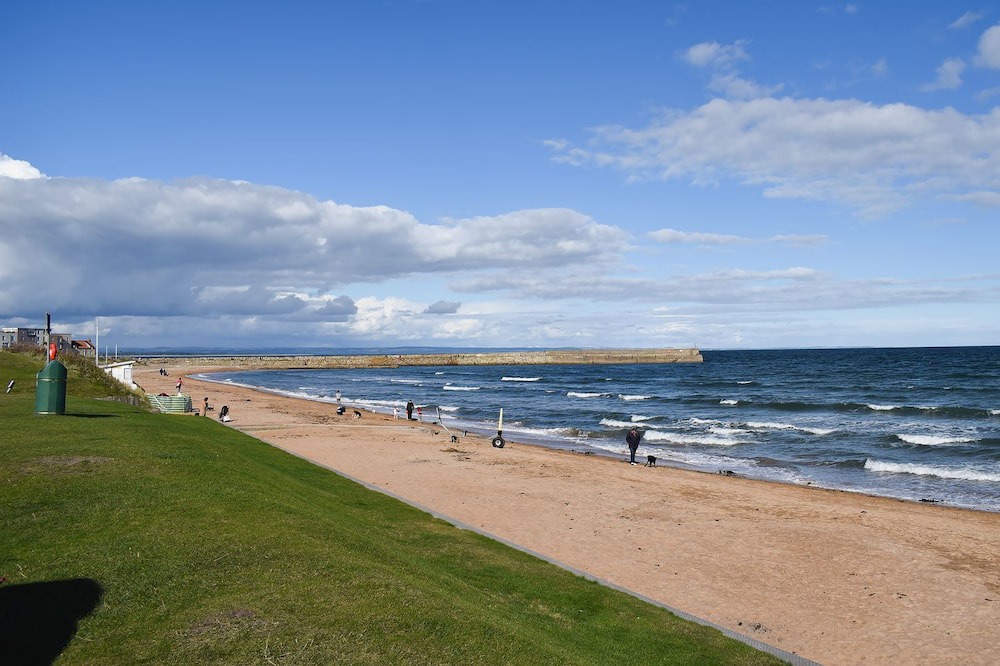 Photo of Others in Strathkinness