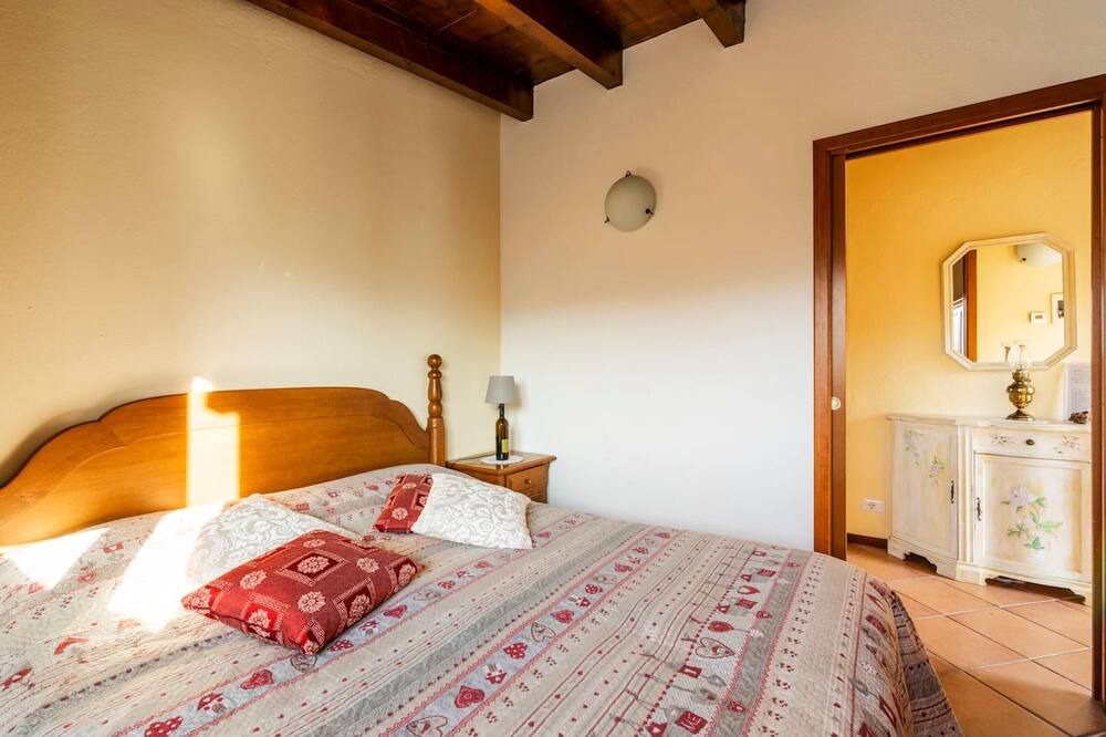 Photo of Bedroom in Vesime
