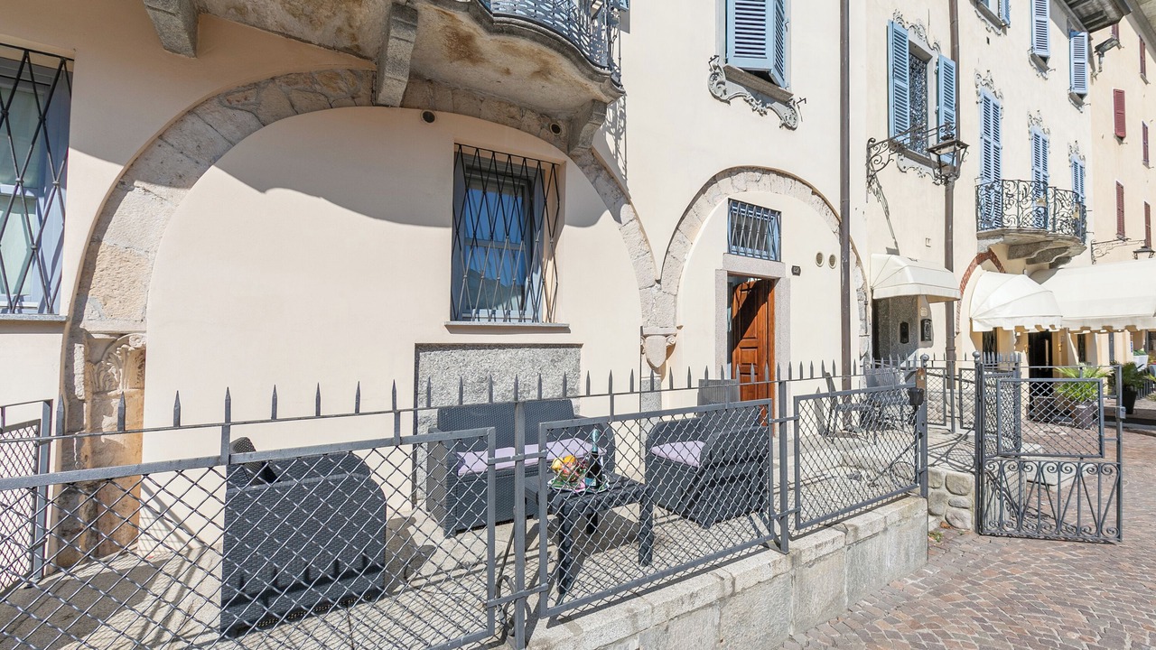 Photo of Outdoor in Arona