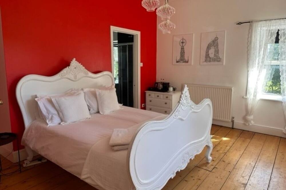 Photo of Bedroom in Brackley