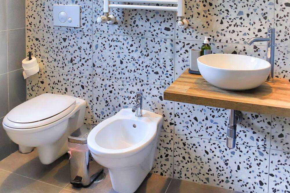 Photo of Bathroom in Cantiano