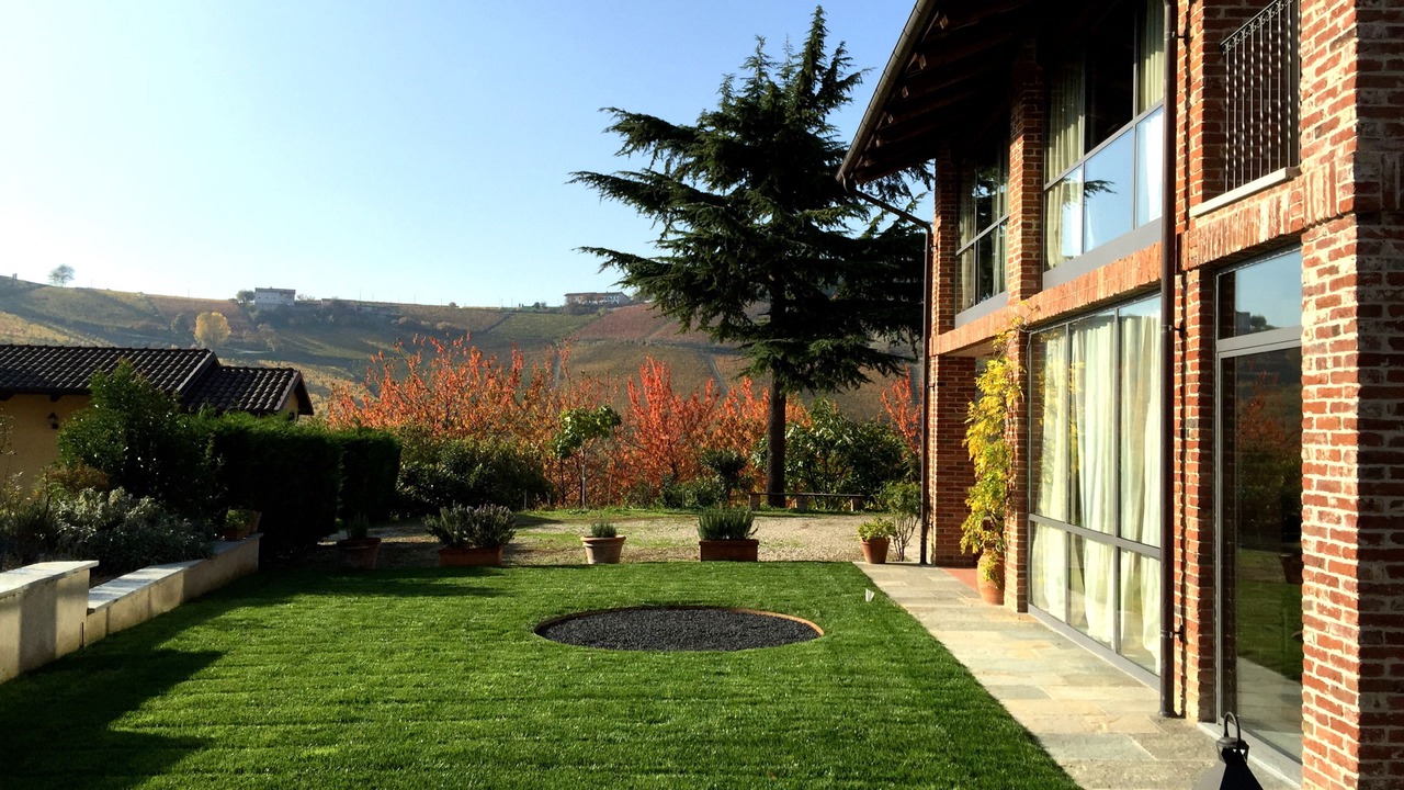 Photo of Outdoor in Alba