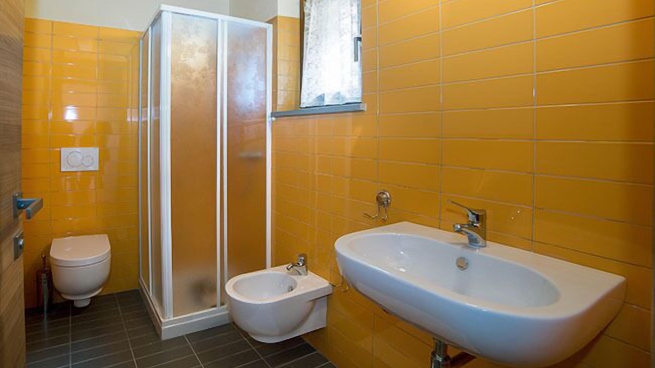 Photo of Bathroom in Urbania