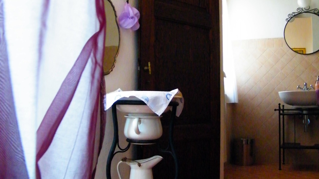 Photo of Bathroom in Montefollonico