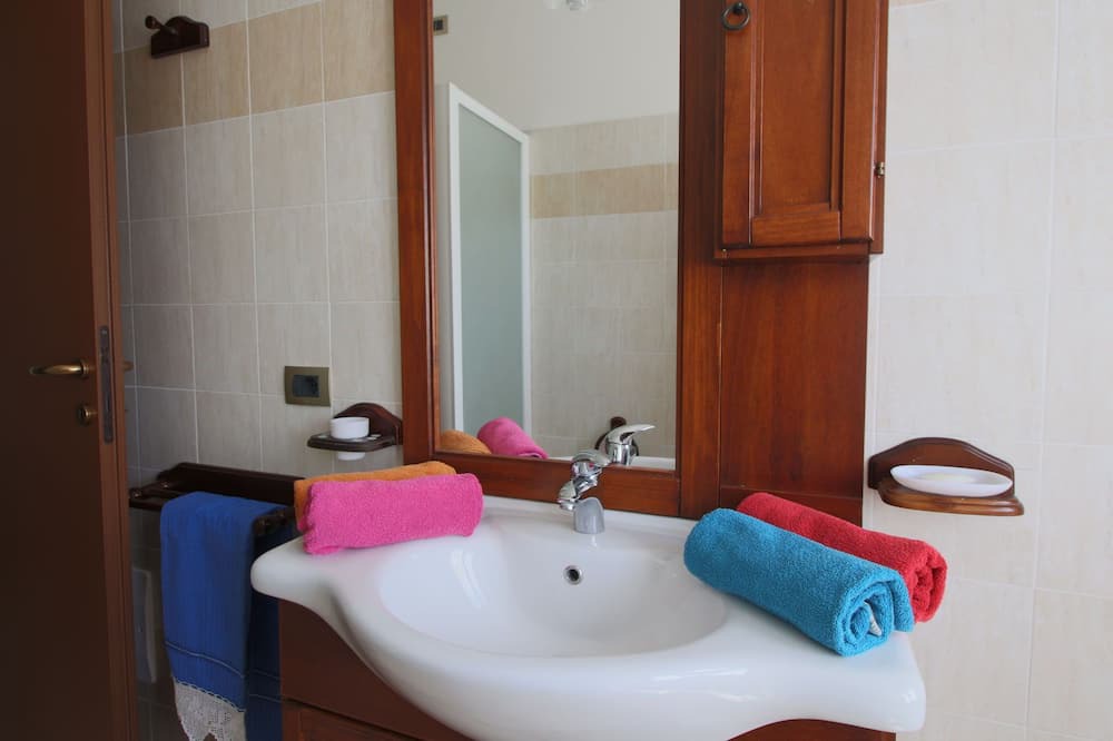Photo of Bathroom in Acqualagna