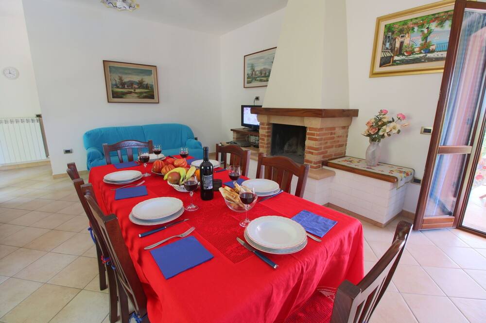 Photo of Livingroom in Acqualagna