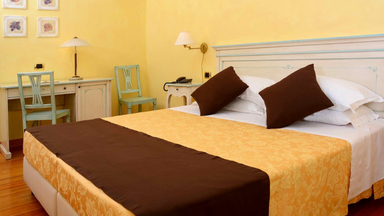 Photo of Bedroom in Crema