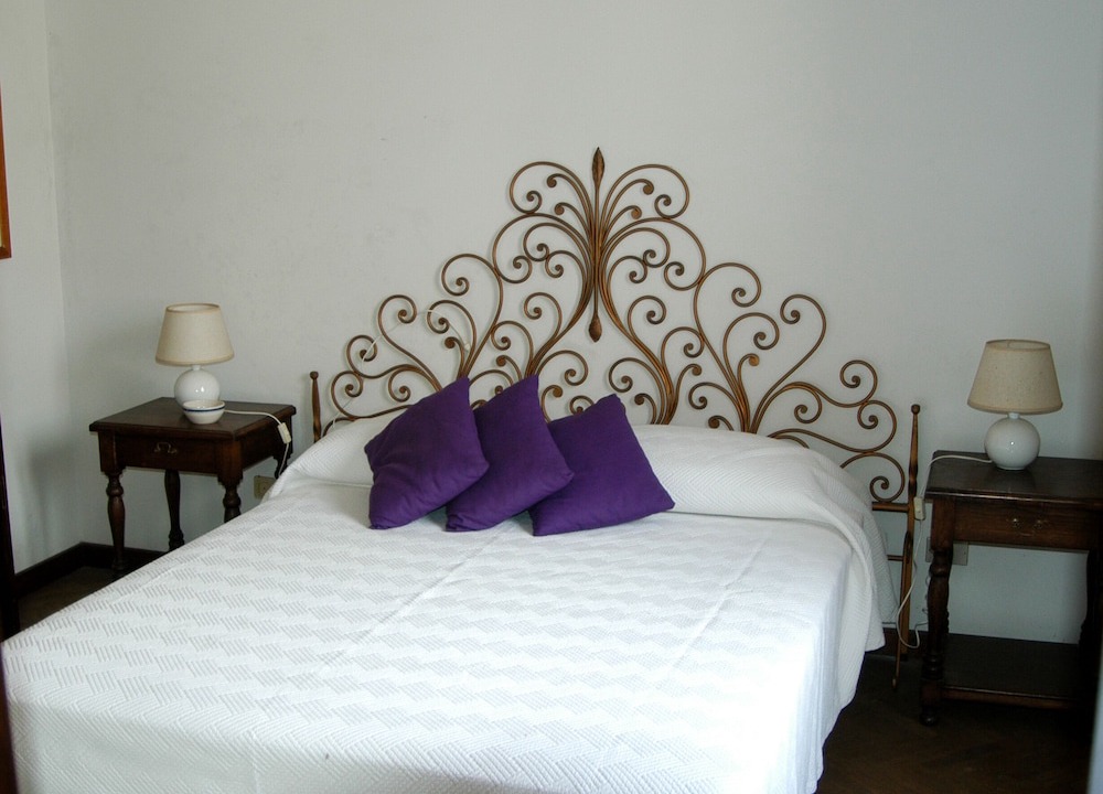 Photo of Bedroom in Torre Archirafi