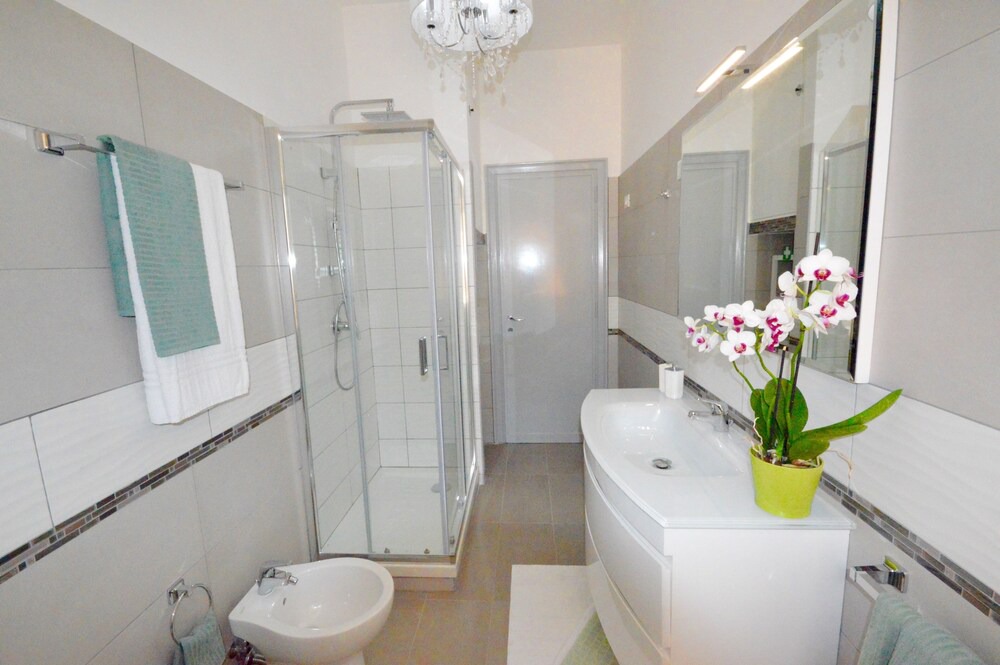 Photo of Bathroom in Quartiere XIII Aurelio