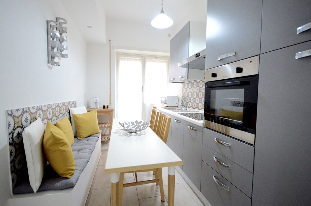 Photo of Kitchen in Quartiere XIII Aurelio