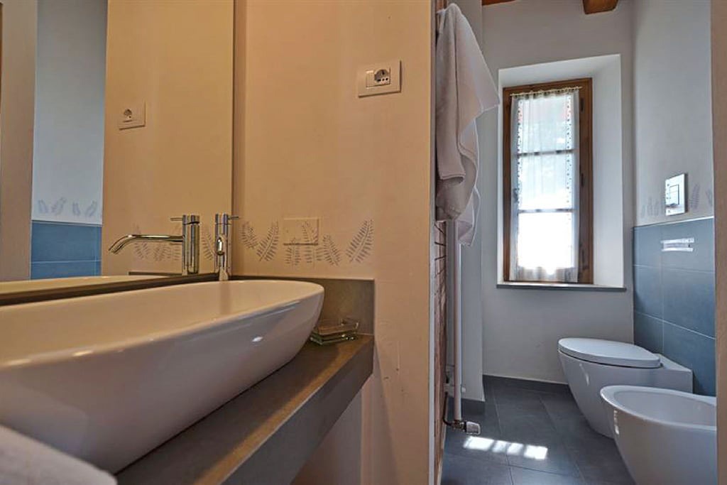 Photo of Bathroom in Montegrossi