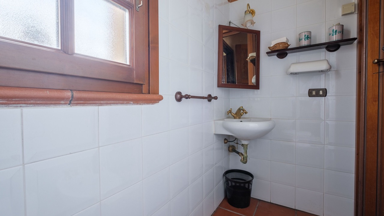 Photo of Bathroom in Province of Messina