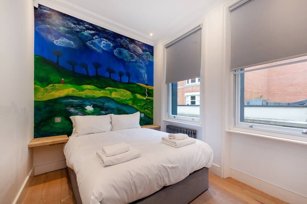 Photo of Bedroom in Bloomsbury