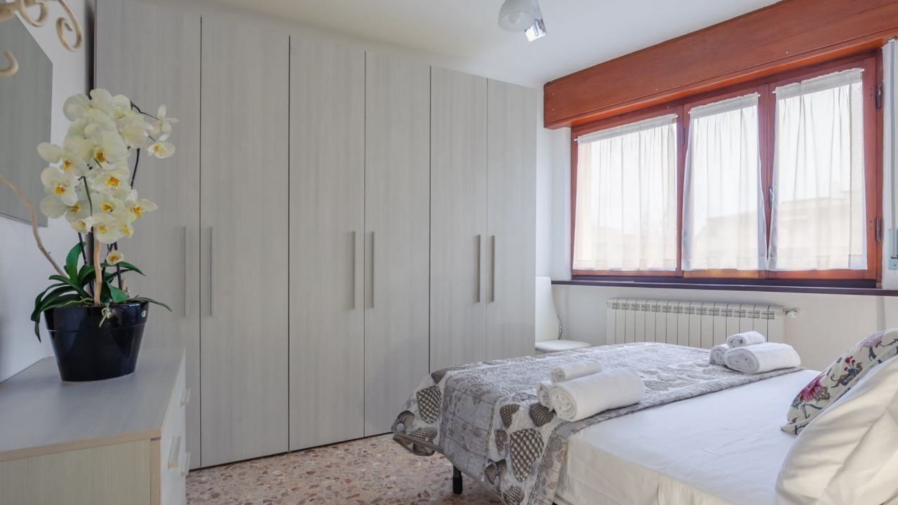 Photo of Bedroom in Tirrenia