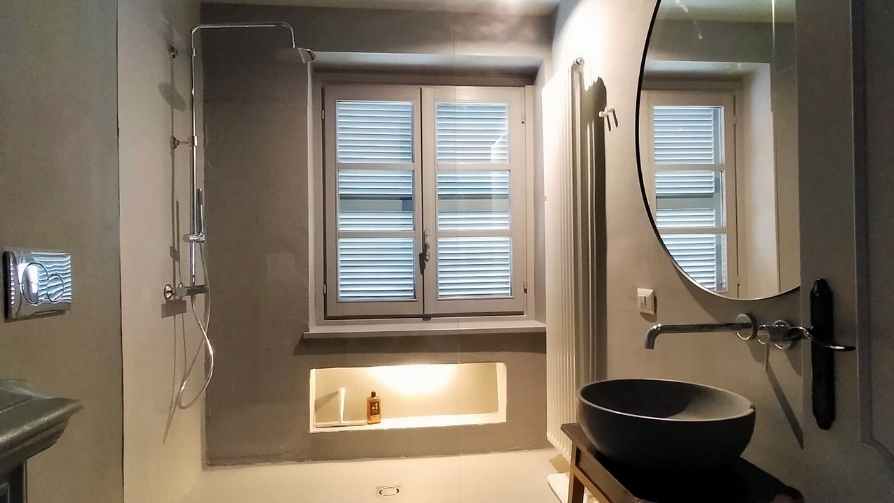 Photo of Bathroom in Roddi