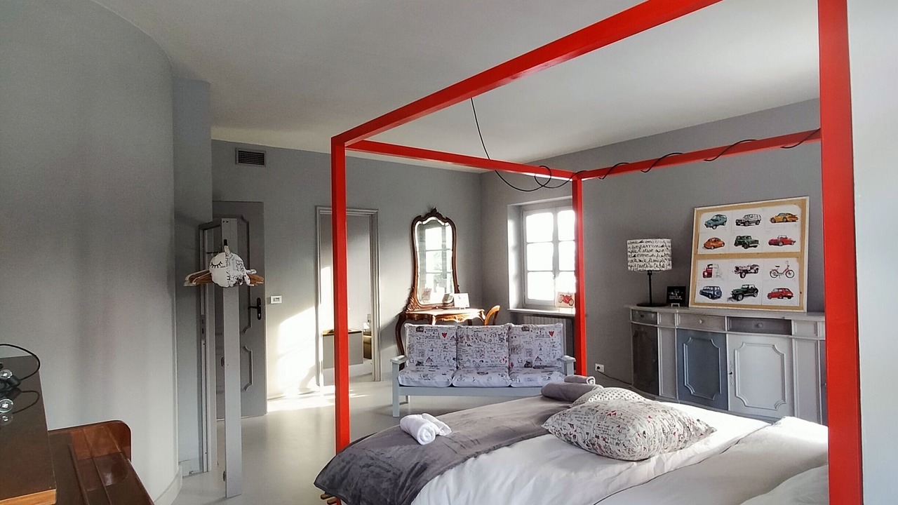 Photo of Bedroom in Roddi