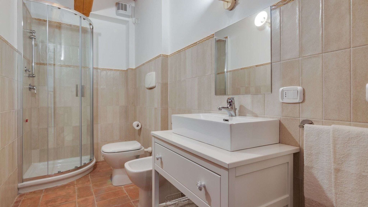 Photo of Bathroom in Mombaroccio