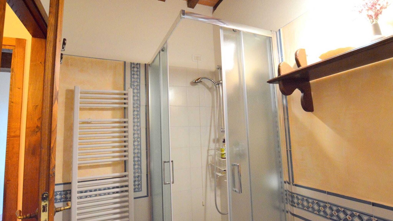 Photo of Bathroom in Gaville