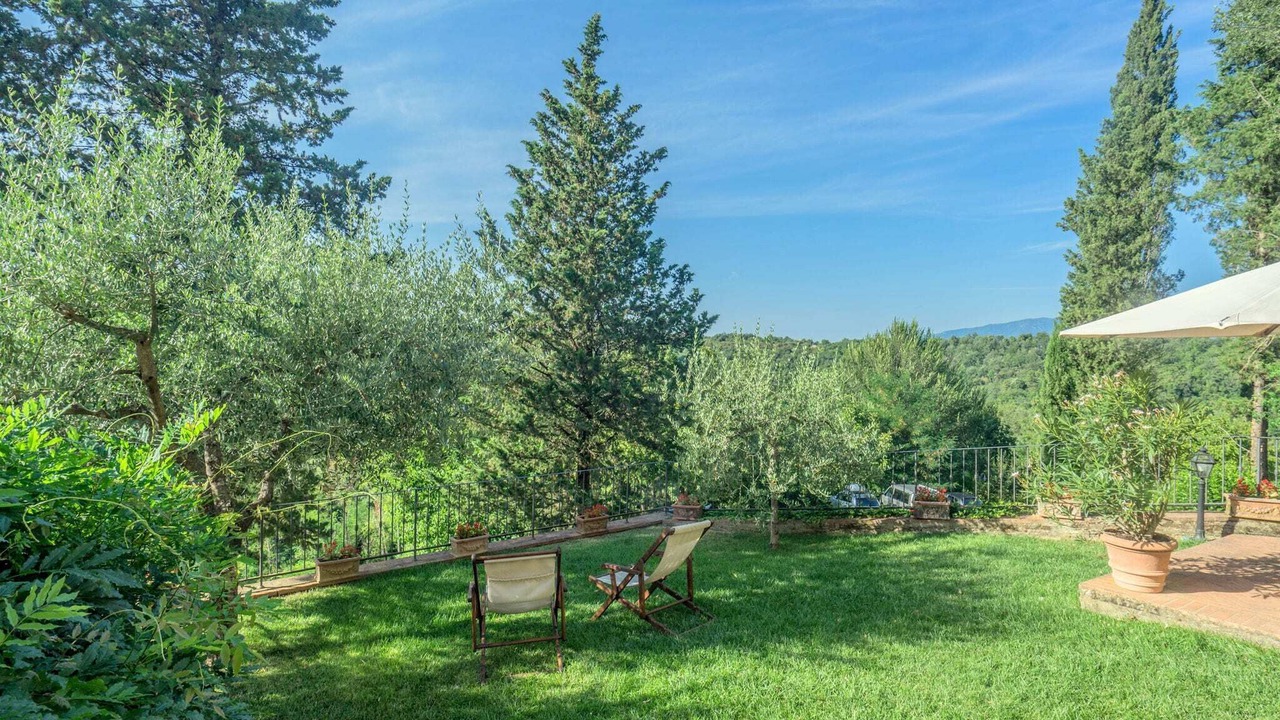 Photo of Patio Balcony in Gaville