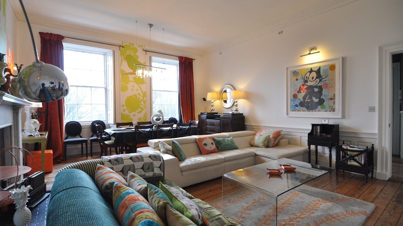 Photo of Livingroom in New Town