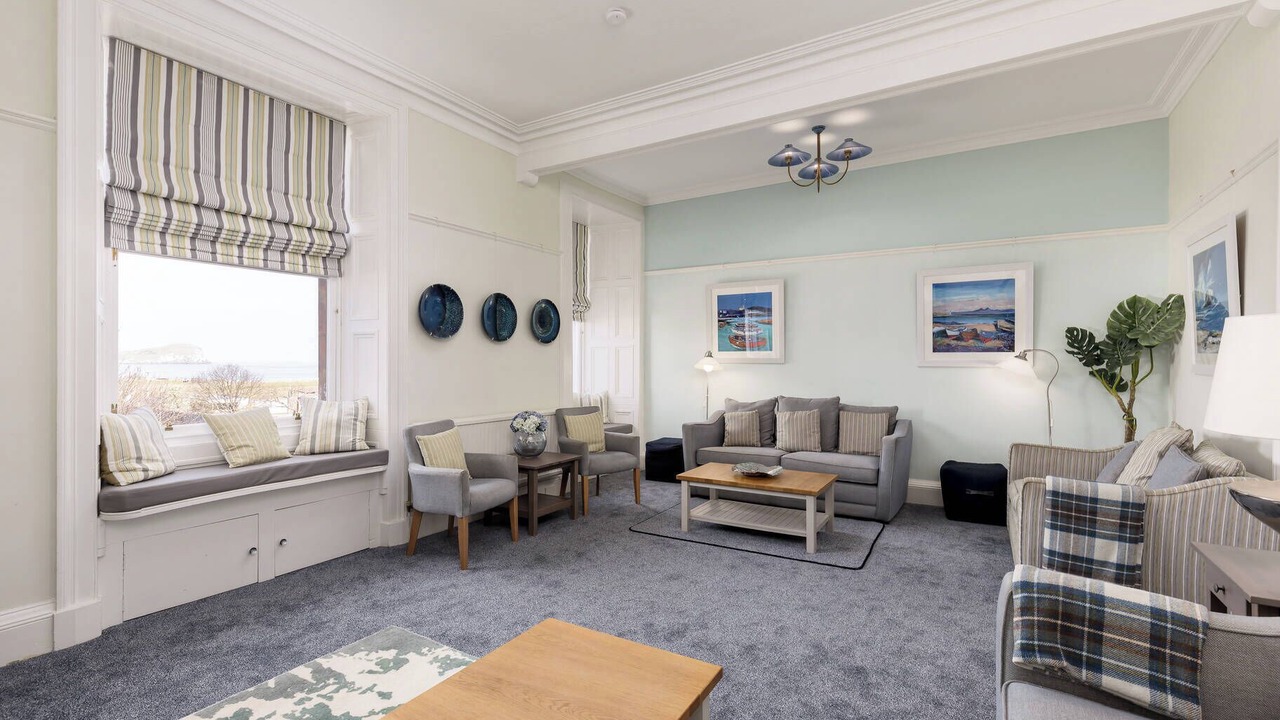 Photo of Livingroom in North Berwick