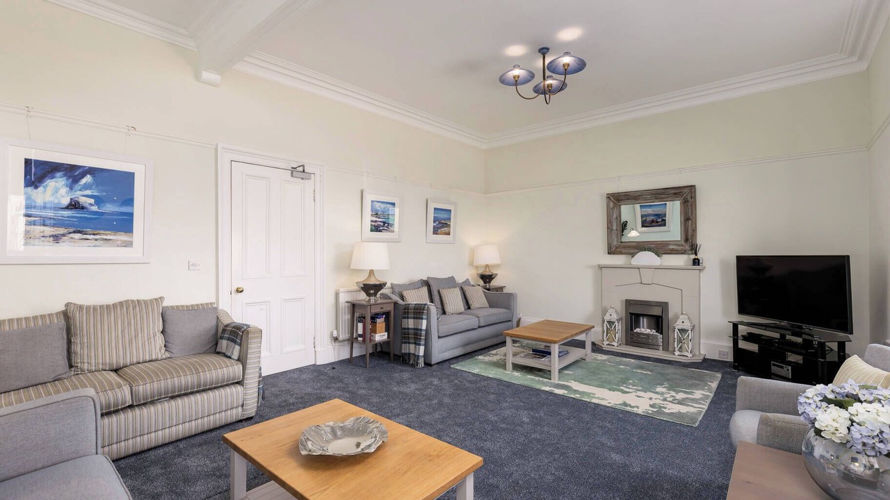 Photo of Livingroom in North Berwick