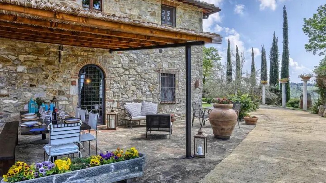 Photo of Patio Balcony in Castellina in Chianti
