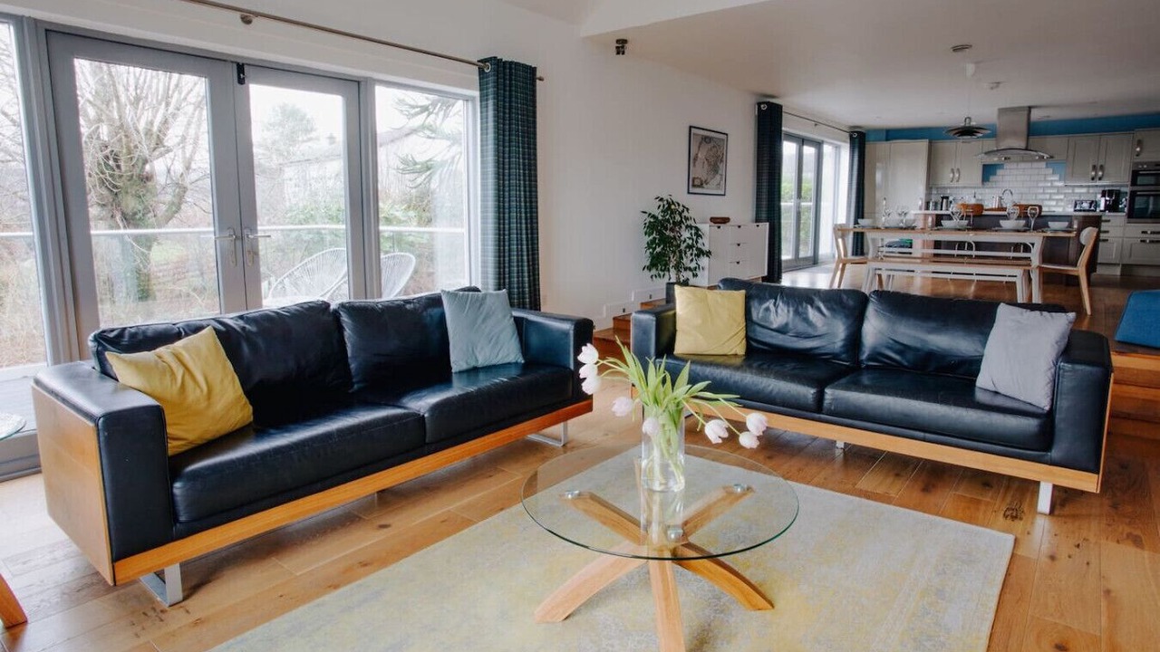 Photo of Livingroom in Tobermory