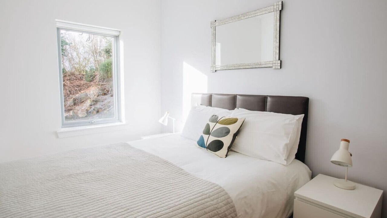 Photo of Bedroom in Tobermory