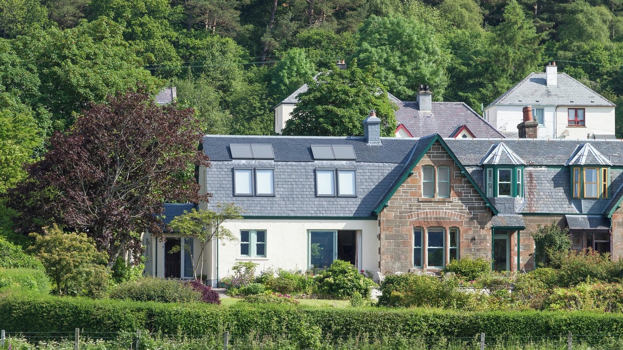 Photo of Others in Corpach