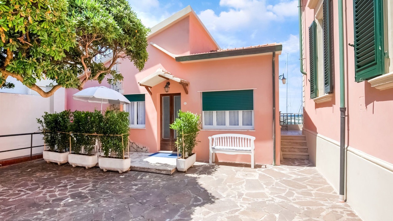 Photo of Outdoor in San Vincenzo