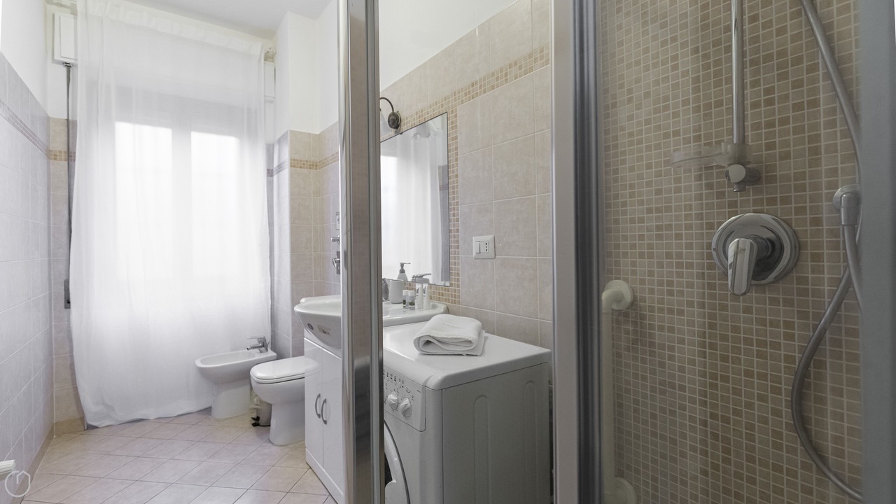 Photo of Bathroom in Villa San Giovanni