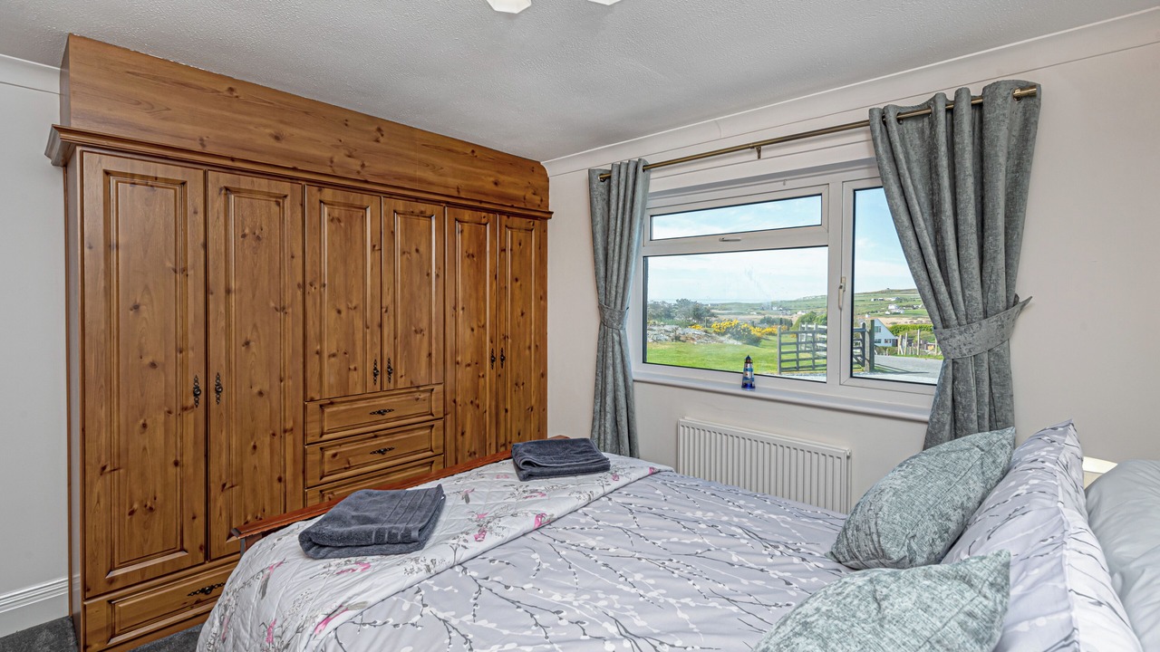 Photo of Bedroom in Rhoscolyn